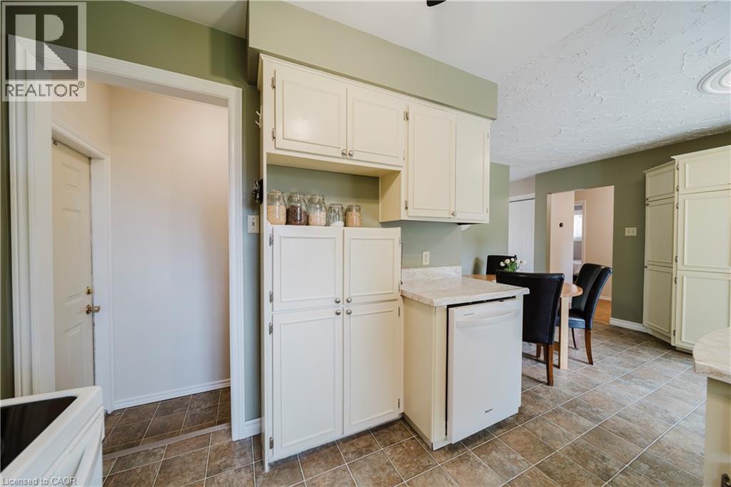 1099 Henry Street, Wellesley, Ontario  N0B 2T0 - Photo 11 - 40772606