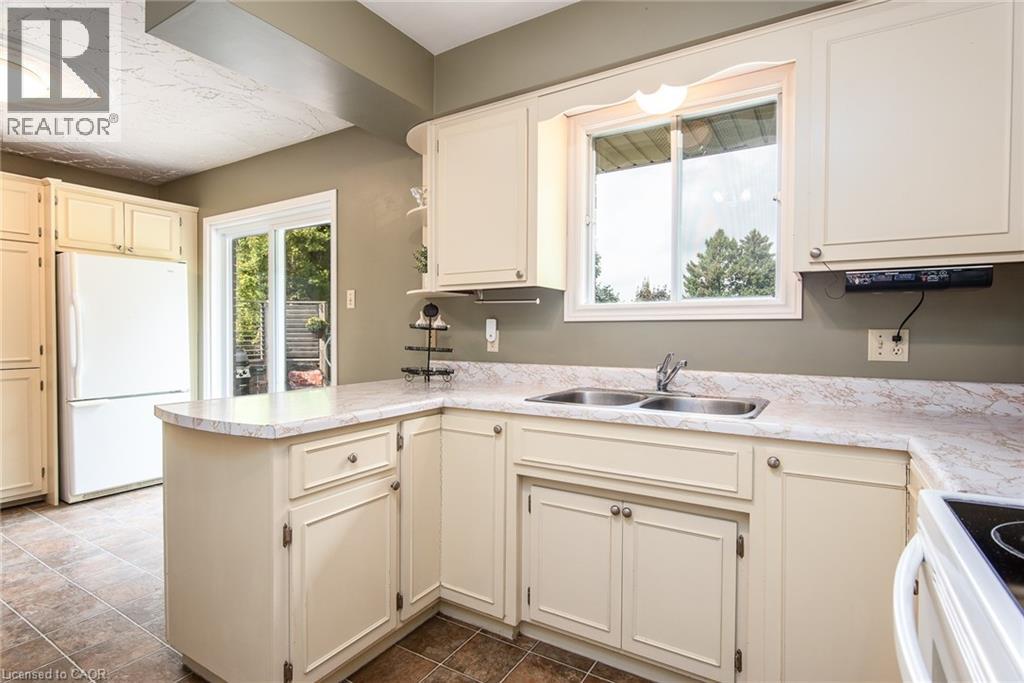 1099 Henry Street, Wellesley, Ontario  N0B 2T0 - Photo 10 - 40772606