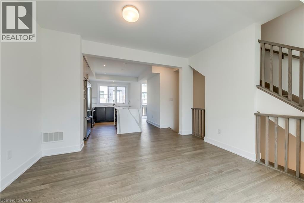 2273 Turnberry Road Unit# 38, Burlington, Ontario  L7M 2B2 - Photo 13 - 40758469
