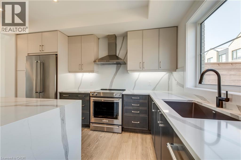 2273 Turnberry Road Unit# 38, Burlington, Ontario  L7M 2B2 - Photo 5 - 40758469