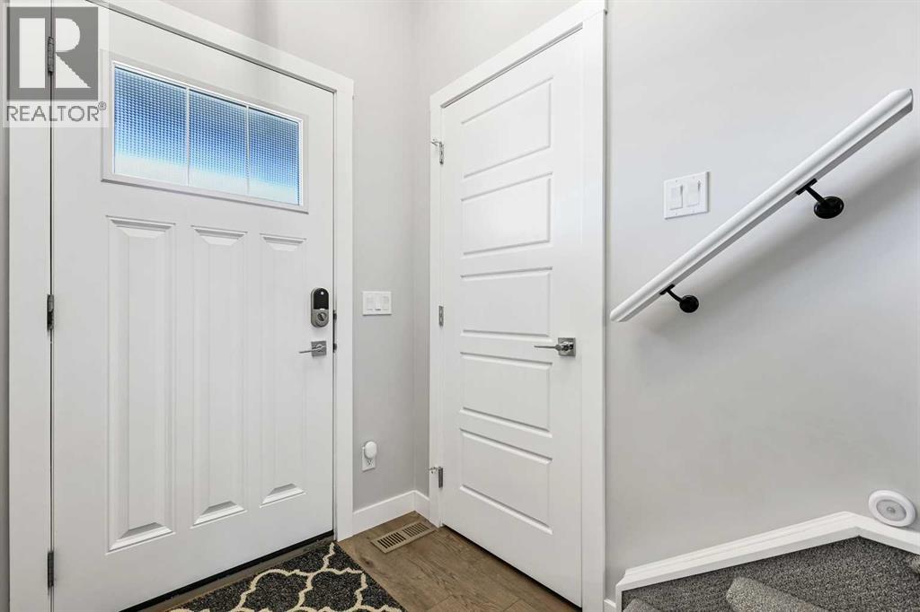 967 Legacy Circle Se, Calgary, Alberta  T2X 5A7 - Photo 4 - A2258534