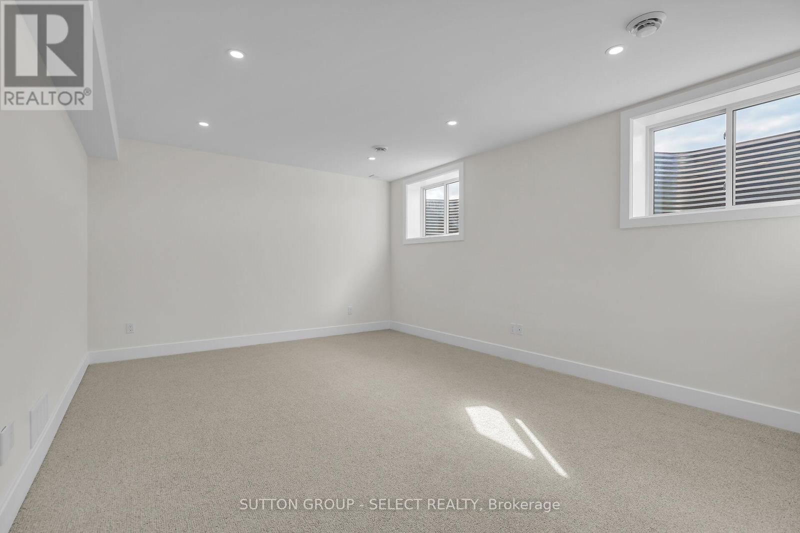 58 Briscoe Crescent, Strathroy-Caradoc, Ontario  N7G 0G3 - Photo 34 - X12424031