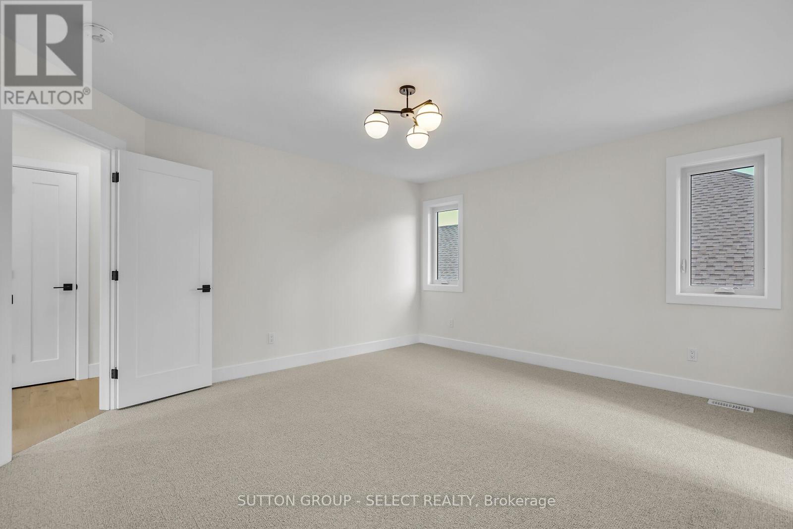 58 Briscoe Crescent, Strathroy-Caradoc, Ontario  N7G 0G3 - Photo 38 - X12424031