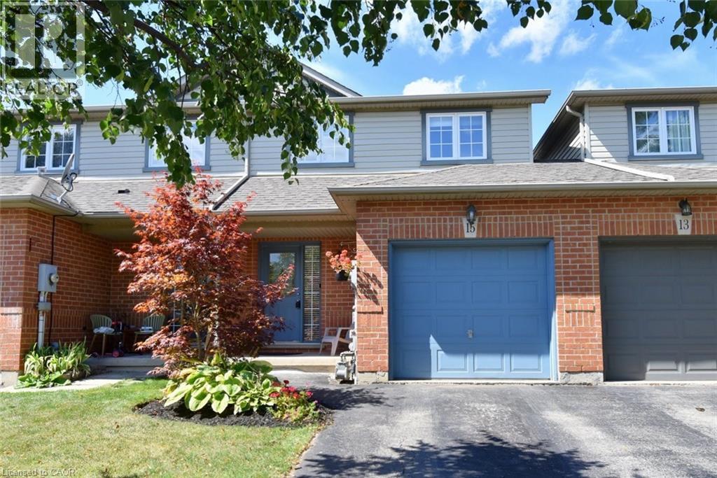 15 BRONTE Court, Waterdown, Ontario