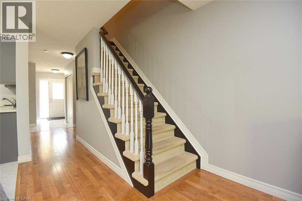 15 Bronte Court, Waterdown, Ontario  L9H 7N2 - Photo 20 - 40765379