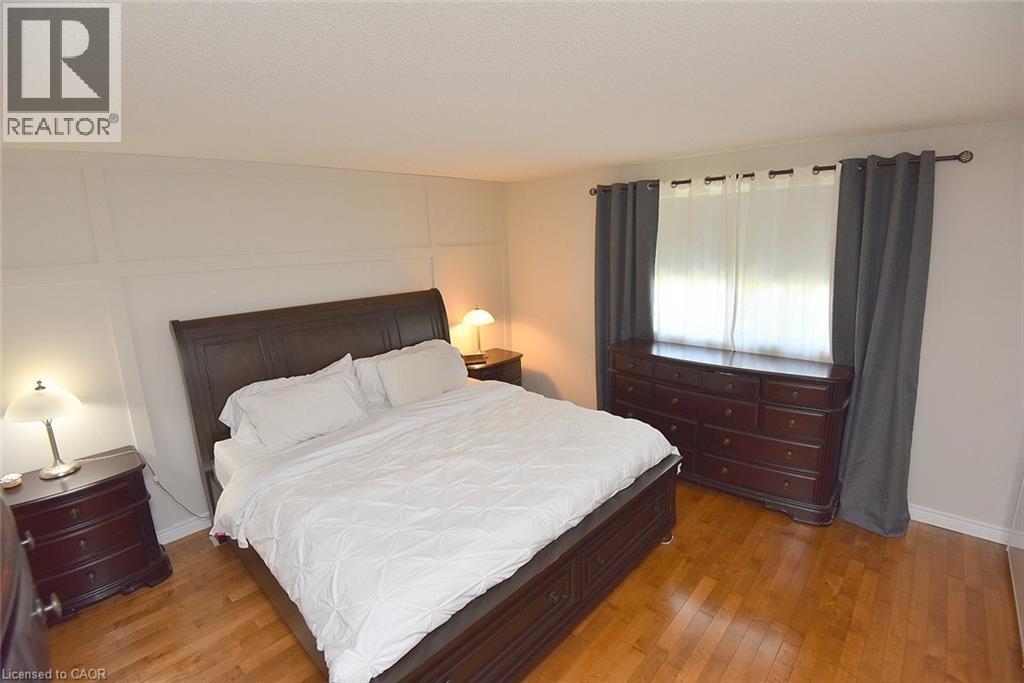 15 Bronte Court, Waterdown, Ontario  L9H 7N2 - Photo 22 - 40765379