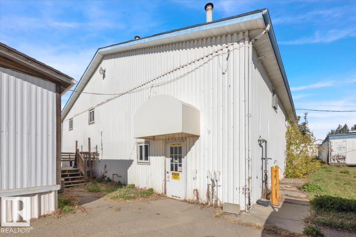 85 & 89 Diamond Av, Spruce Grove, Alberta  T7X 4C3 - Photo 15 - E4460054