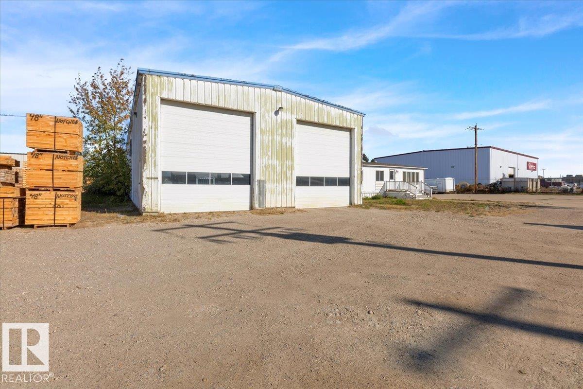 85 & 89 Diamond Av, Spruce Grove, Alberta  T7X 4C3 - Photo 21 - E4460054
