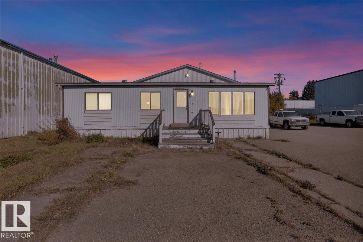 85 & 89 Diamond Av, Spruce Grove, Alberta  T7X 4C3 - Photo 24 - E4460054