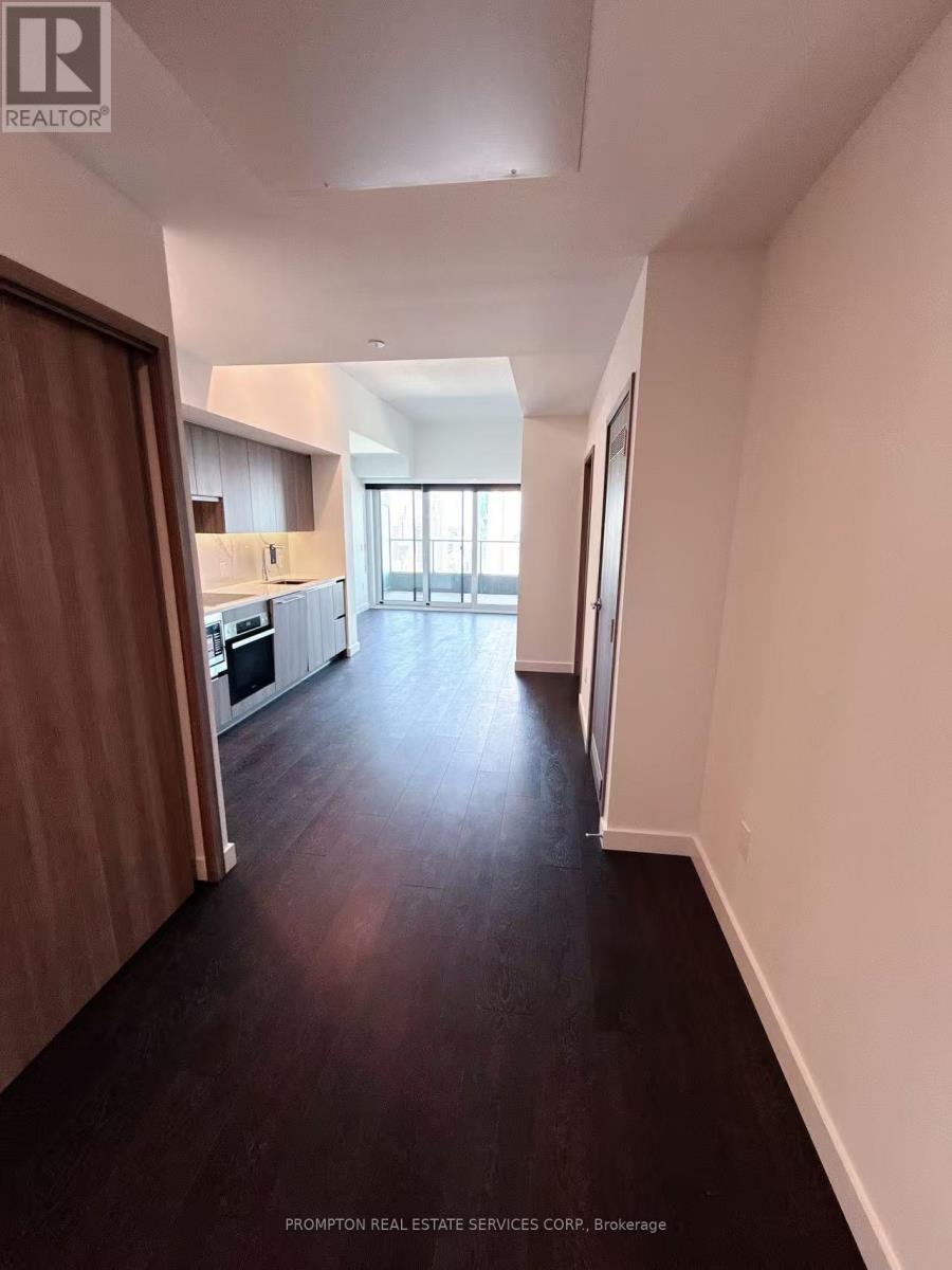 6105 - 3 Concord Cityplace Way, Toronto, Ontario  M5V 0X4 - Photo 16 - C12430891