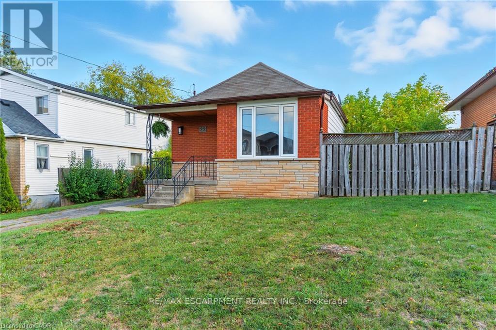 22 Worsley Road, Hamilton, Ontario  L8E 2E7 - Photo 4 - X12433006