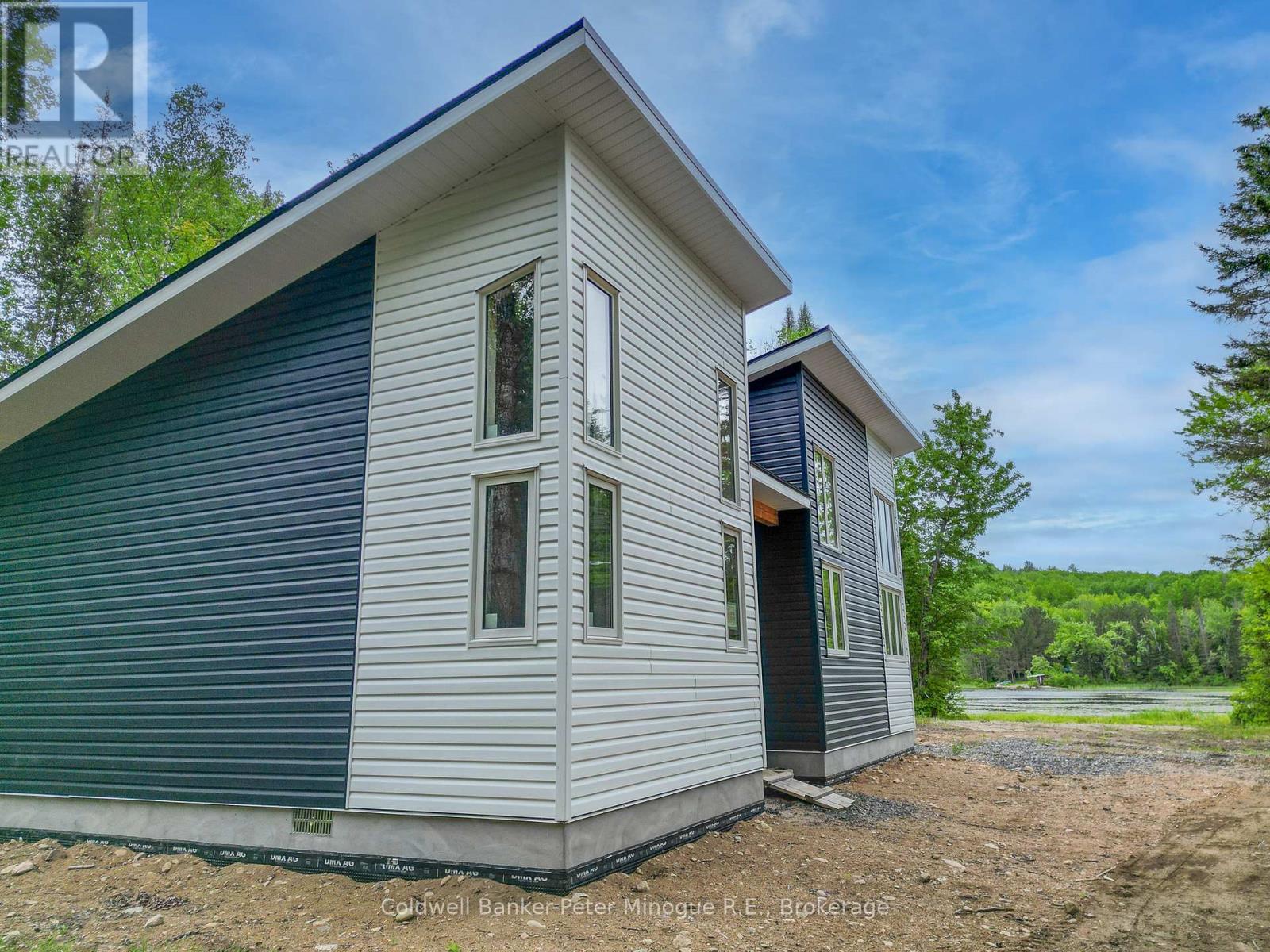 30 SHIELDS POINT ROAD, Bonfield, Ontario