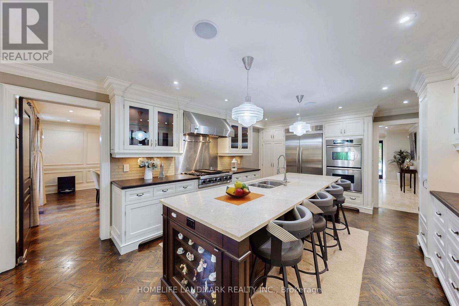 30 Bobwhite Crescent, Toronto, Ontario  M2L 2E1 - Photo 13 - C12433811