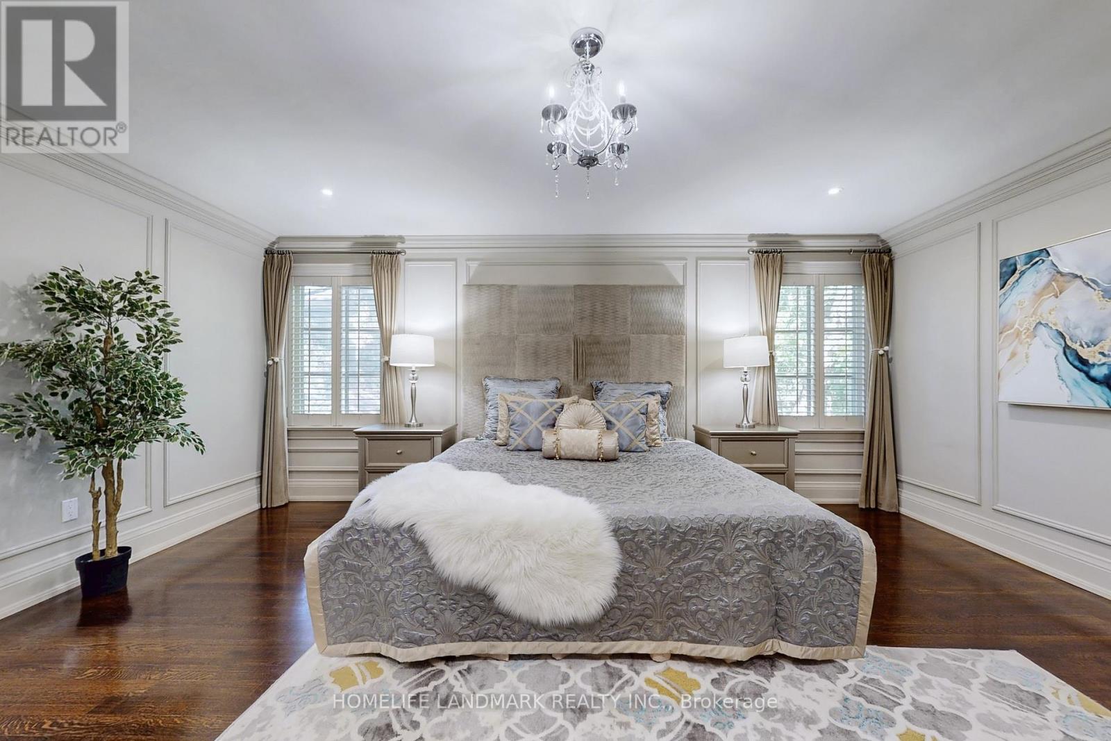 30 Bobwhite Crescent, Toronto, Ontario  M2L 2E1 - Photo 21 - C12433811