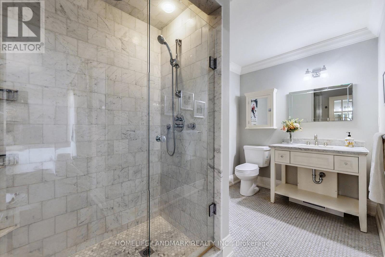 30 Bobwhite Crescent, Toronto, Ontario  M2L 2E1 - Photo 29 - C12433811