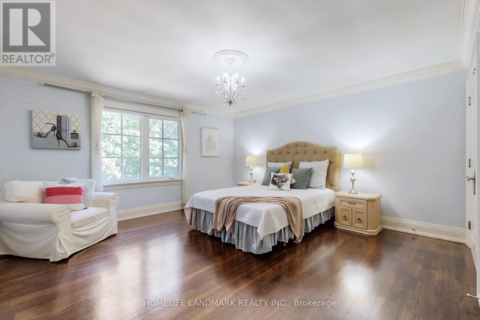 30 Bobwhite Crescent, Toronto, Ontario  M2L 2E1 - Photo 30 - C12433811