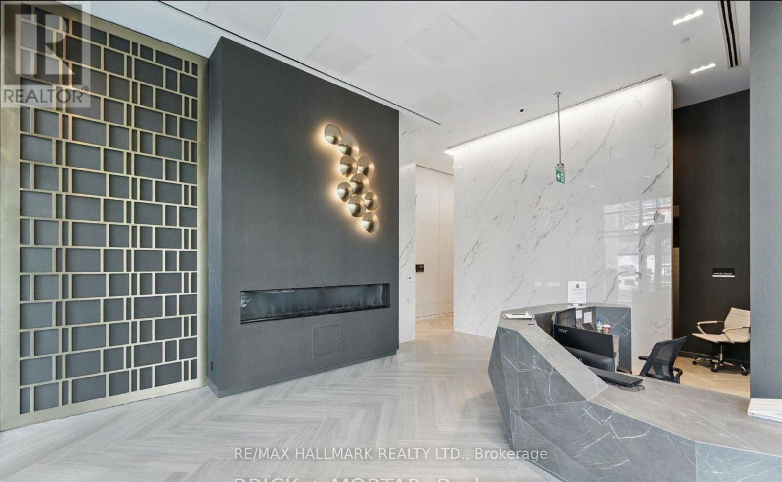 502 - 1 Hillsdale Avenue W, Toronto, Ontario  M5P 1G2 - Photo 4 - C12433816