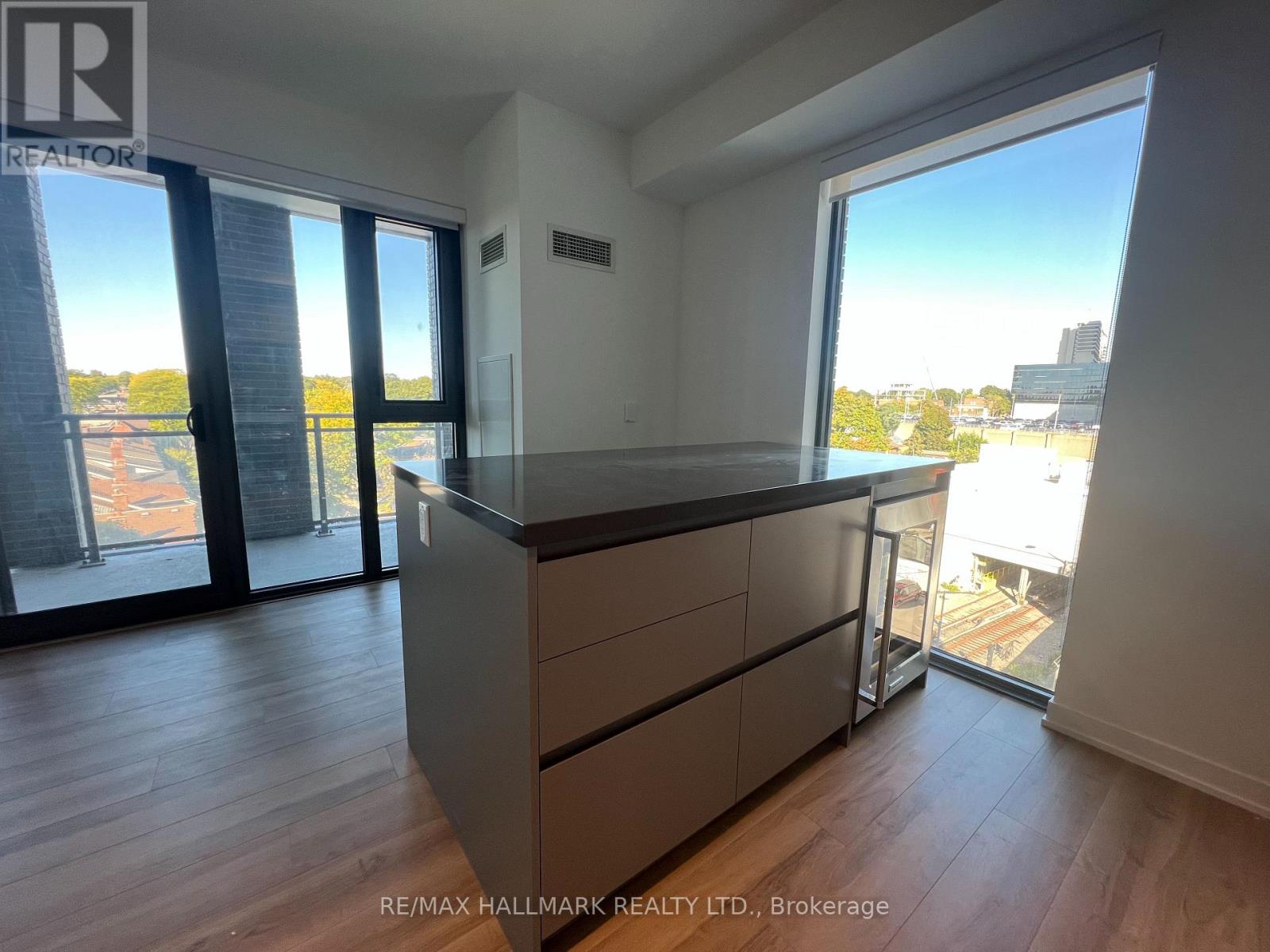 502 - 1 Hillsdale Avenue W, Toronto, Ontario  M5P 1G2 - Photo 8 - C12433816