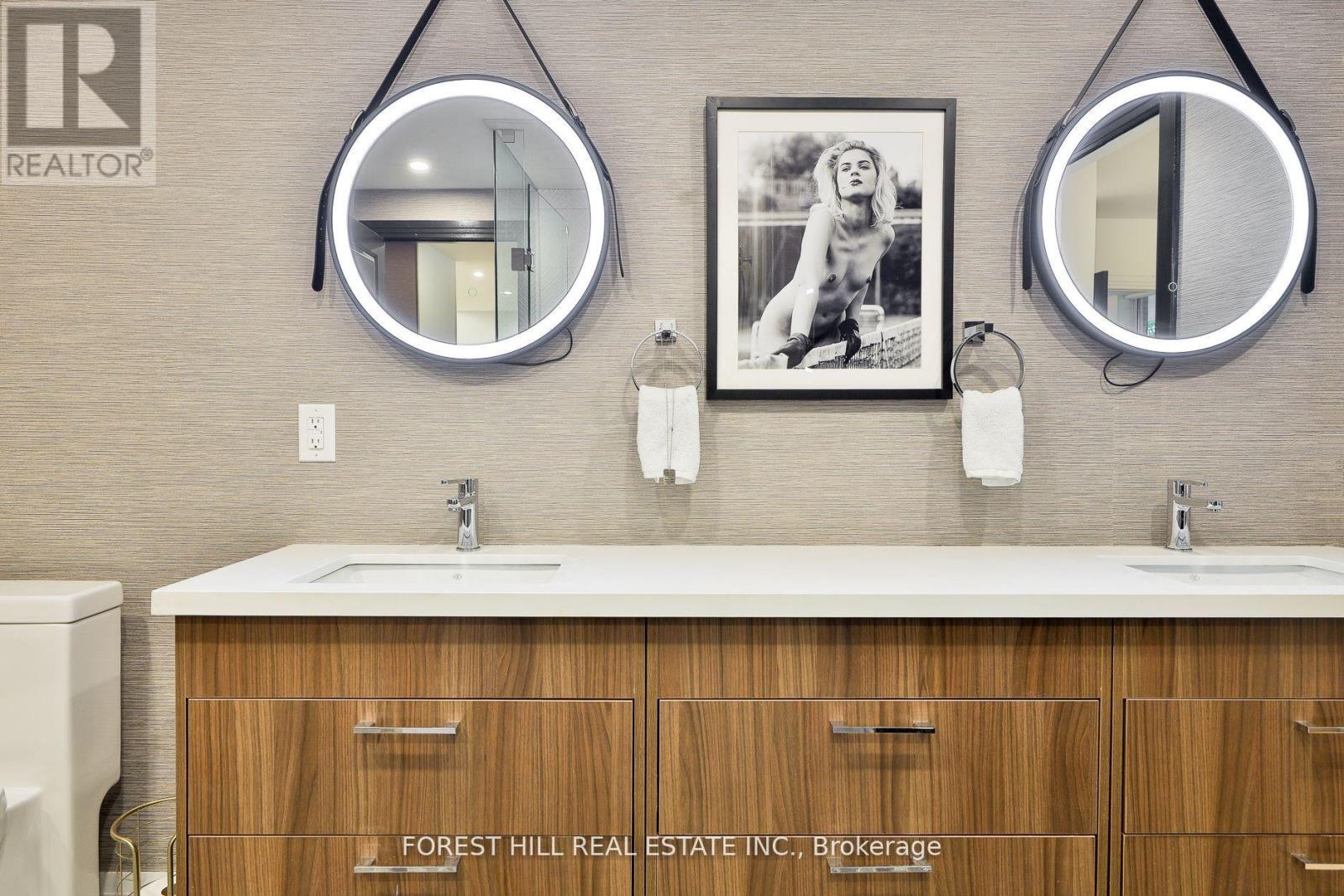 129 - 1 Benvenuto Place, Toronto, Ontario  M4V 2L1 - Photo 32 - C12433829