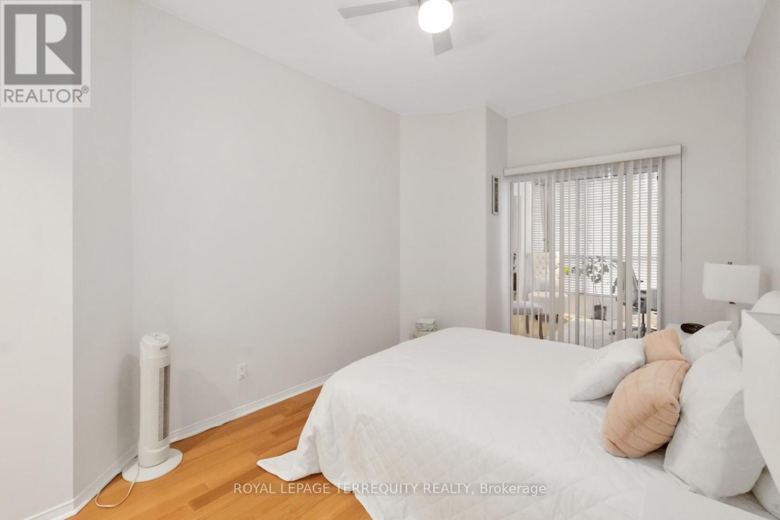 2215 - 7 King Street E, Toronto, Ontario  M5C 3C5 - Photo 26 - C12433837