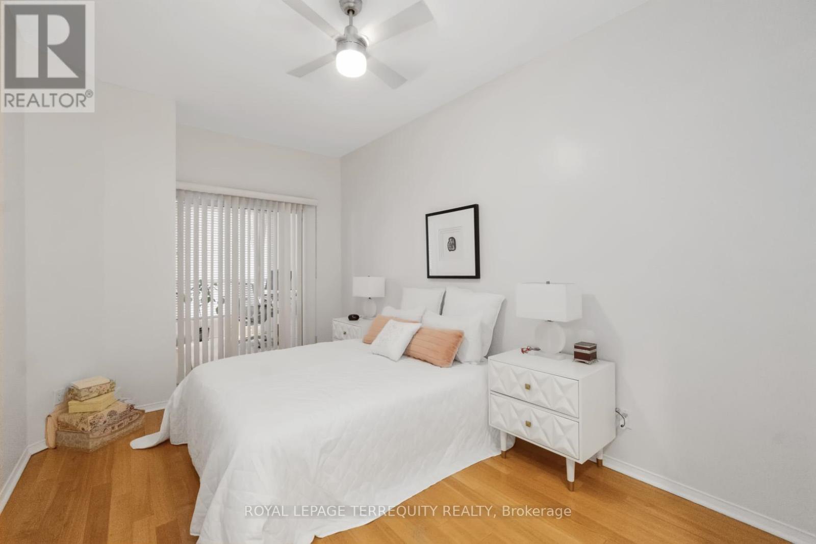 2215 - 7 King Street E, Toronto, Ontario  M5C 3C5 - Photo 28 - C12433837