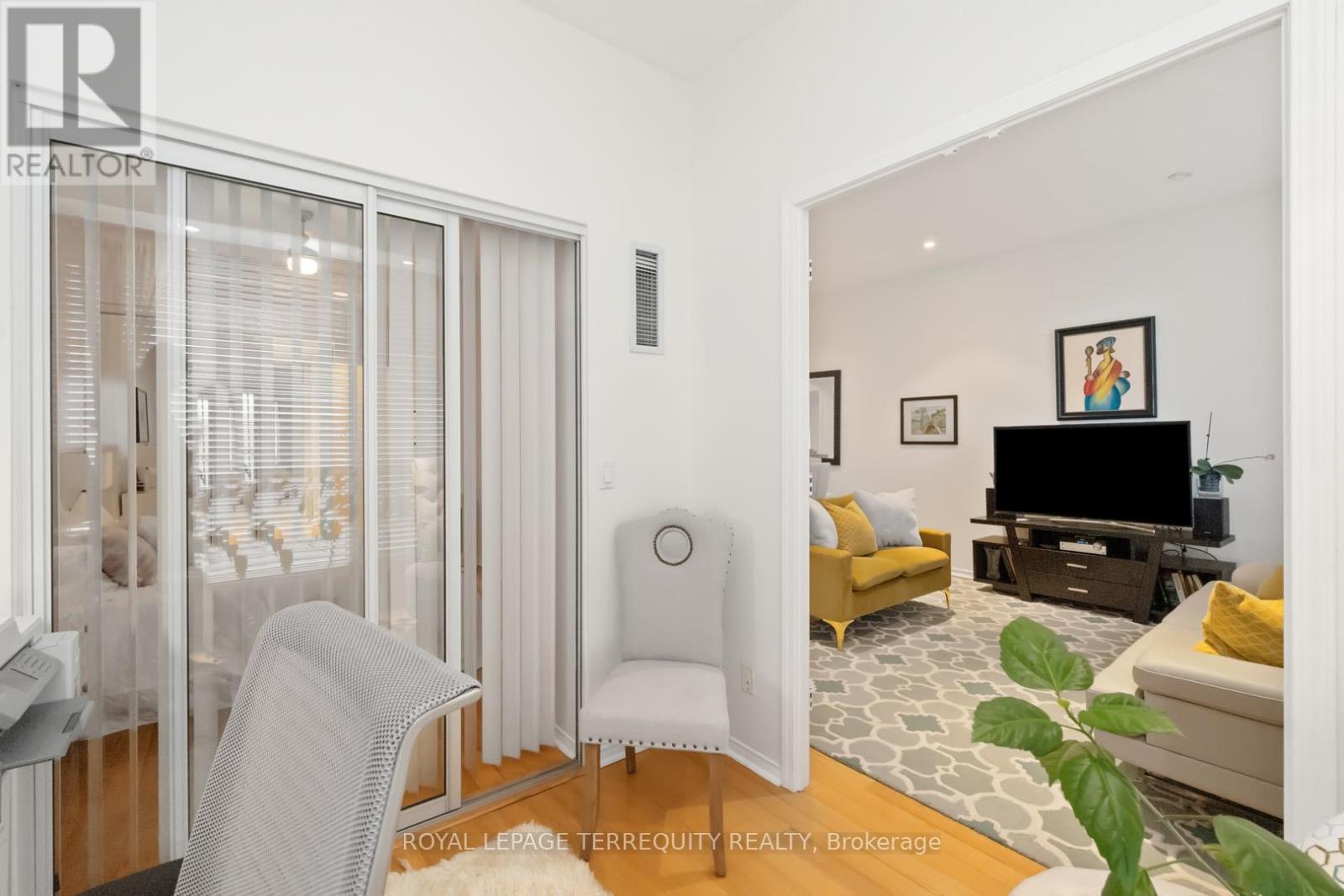2215 - 7 King Street E, Toronto, Ontario  M5C 3C5 - Photo 29 - C12433837