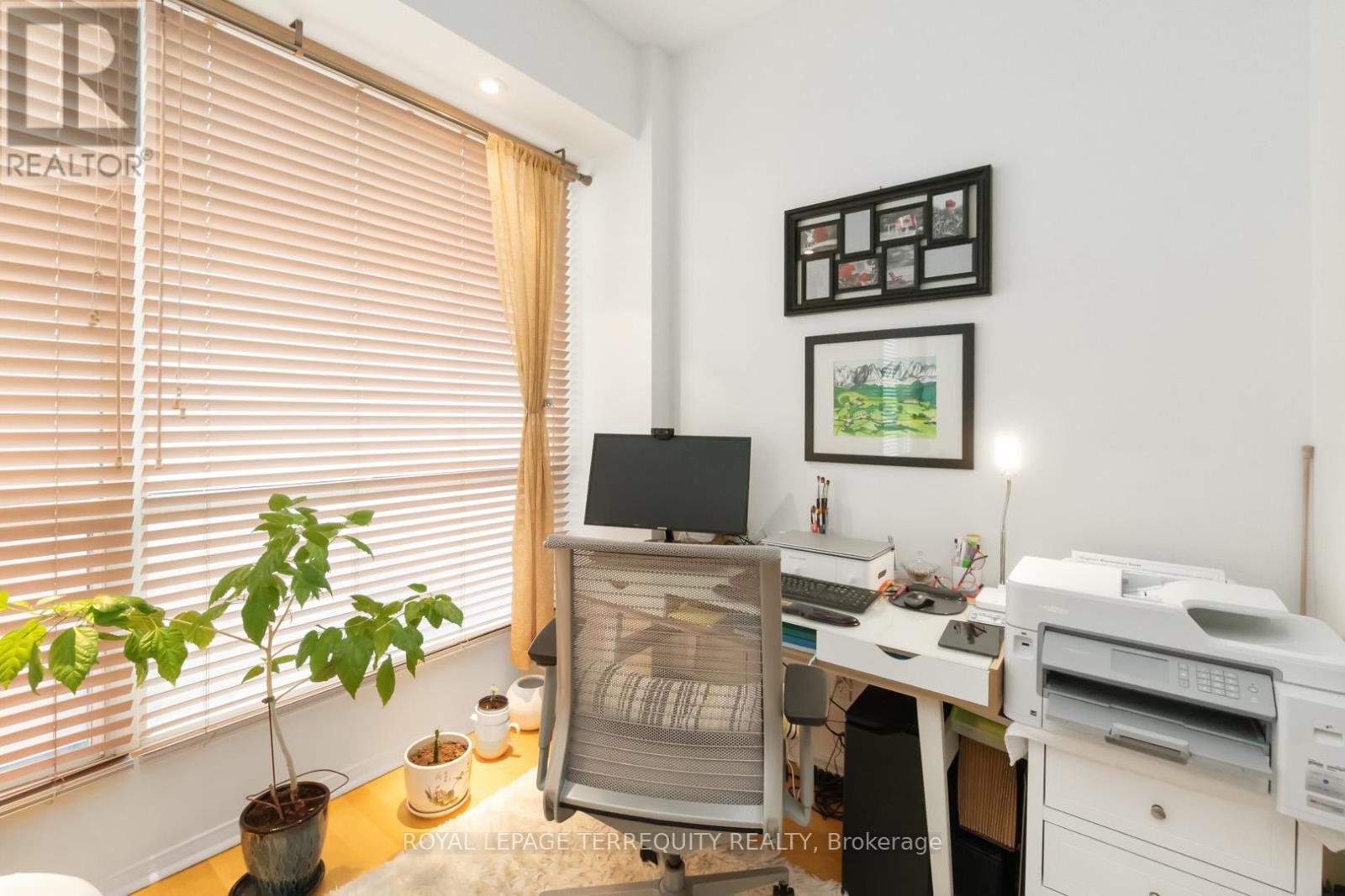 2215 - 7 King Street E, Toronto, Ontario  M5C 3C5 - Photo 30 - C12433837