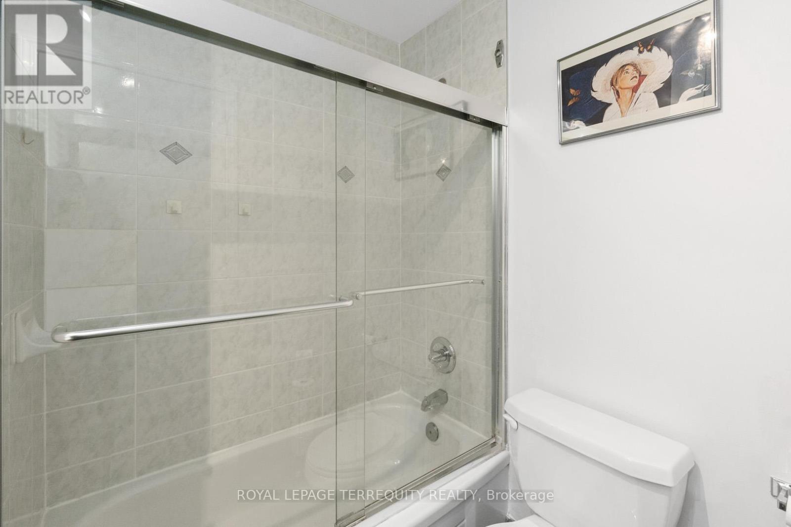 2215 - 7 King Street E, Toronto, Ontario  M5C 3C5 - Photo 34 - C12433837