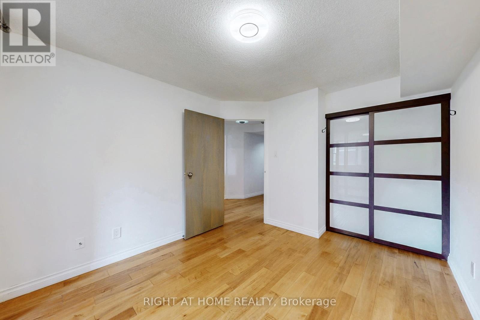 331 - 60 Homewood Avenue, Toronto, Ontario  M4Y 2X4 - Photo 10 - C12433851