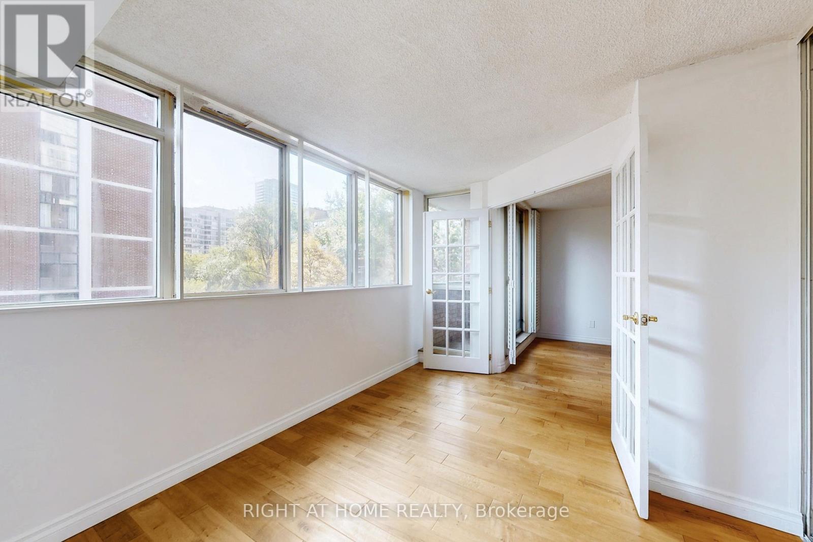 331 - 60 Homewood Avenue, Toronto, Ontario  M4Y 2X4 - Photo 7 - C12433851