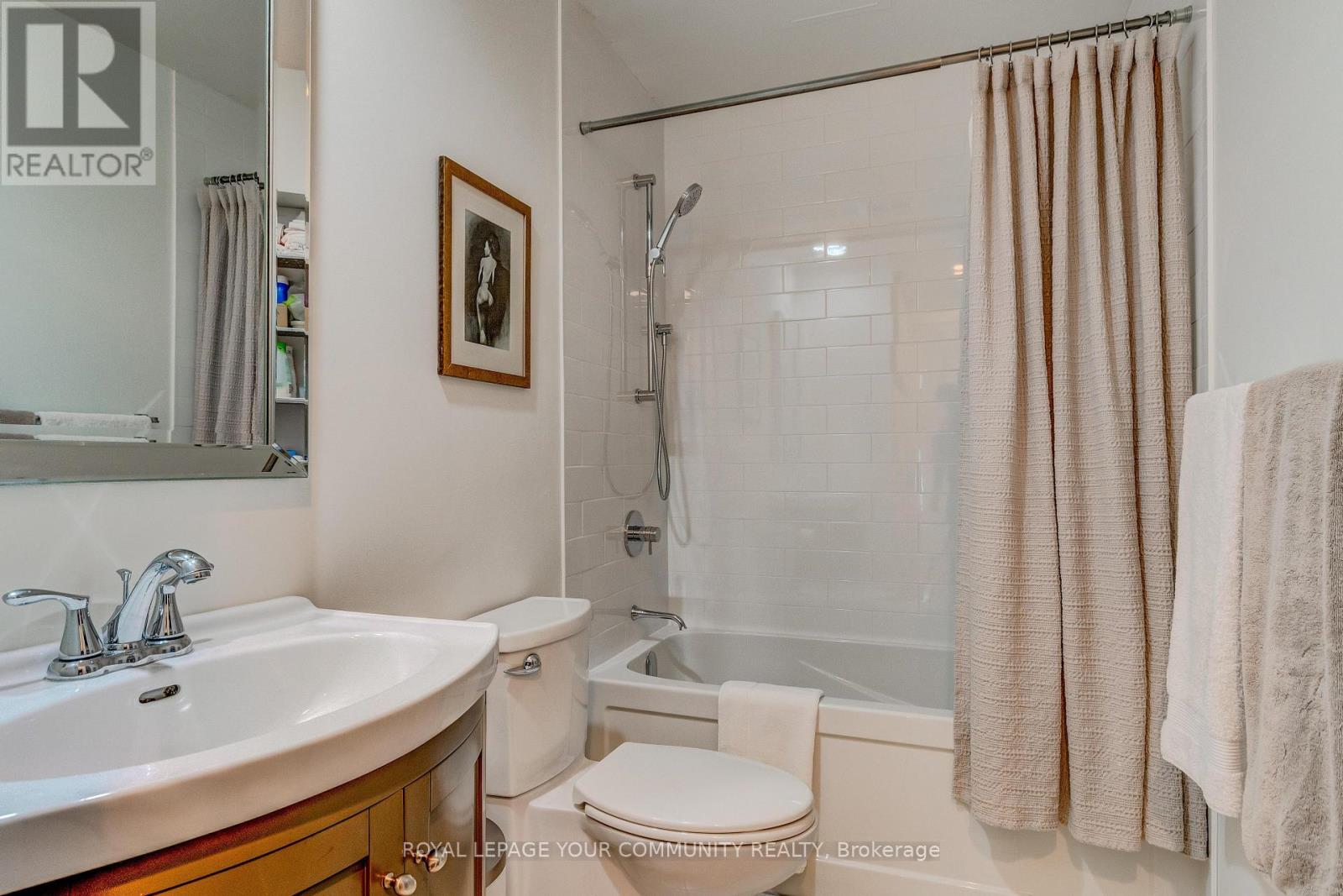 423 - 333 Adelaide Street E, Toronto, Ontario  M5A 4T4 - Photo 15 - C12433870
