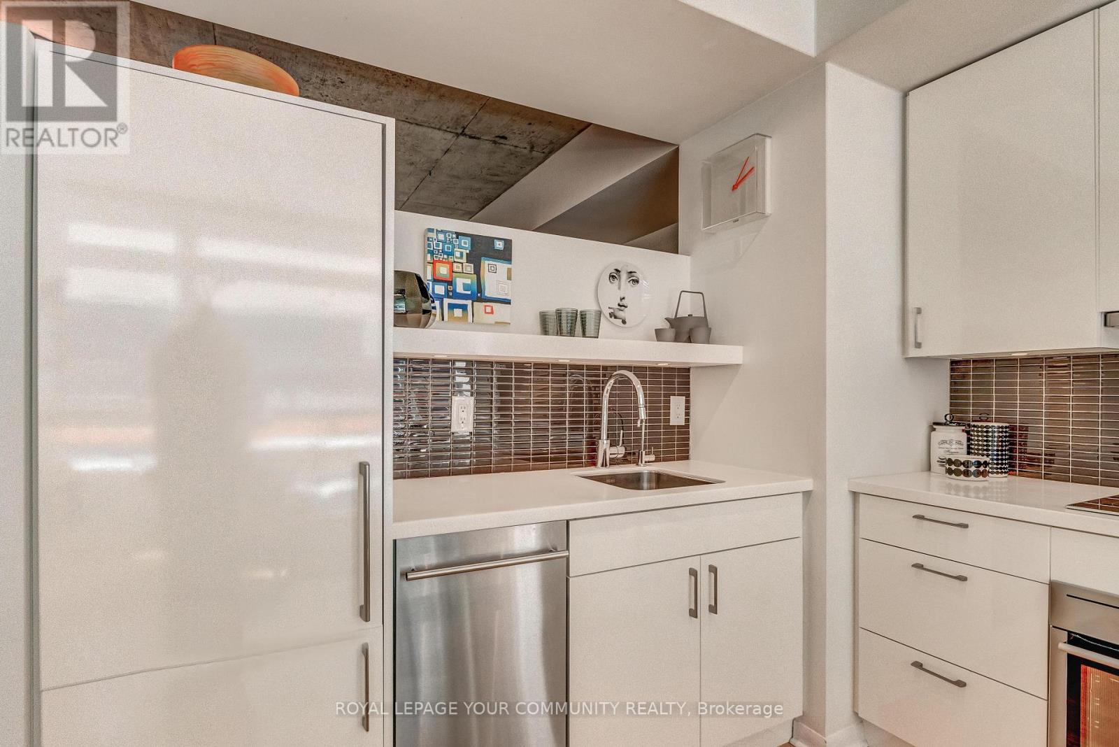 423 - 333 Adelaide Street E, Toronto, Ontario  M5A 4T4 - Photo 9 - C12433870