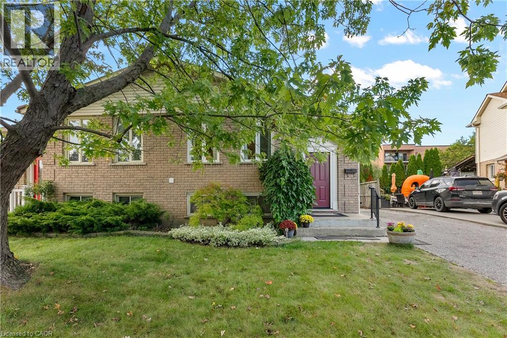 36 Vintage Crescent, St. Catharines, Ontario  L2S 3C6 - Photo 3 - 40774666
