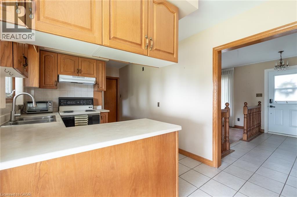 258 Jones Road, Stoney Creek, Ontario  L8E 5J5 - Photo 11 - 40773955