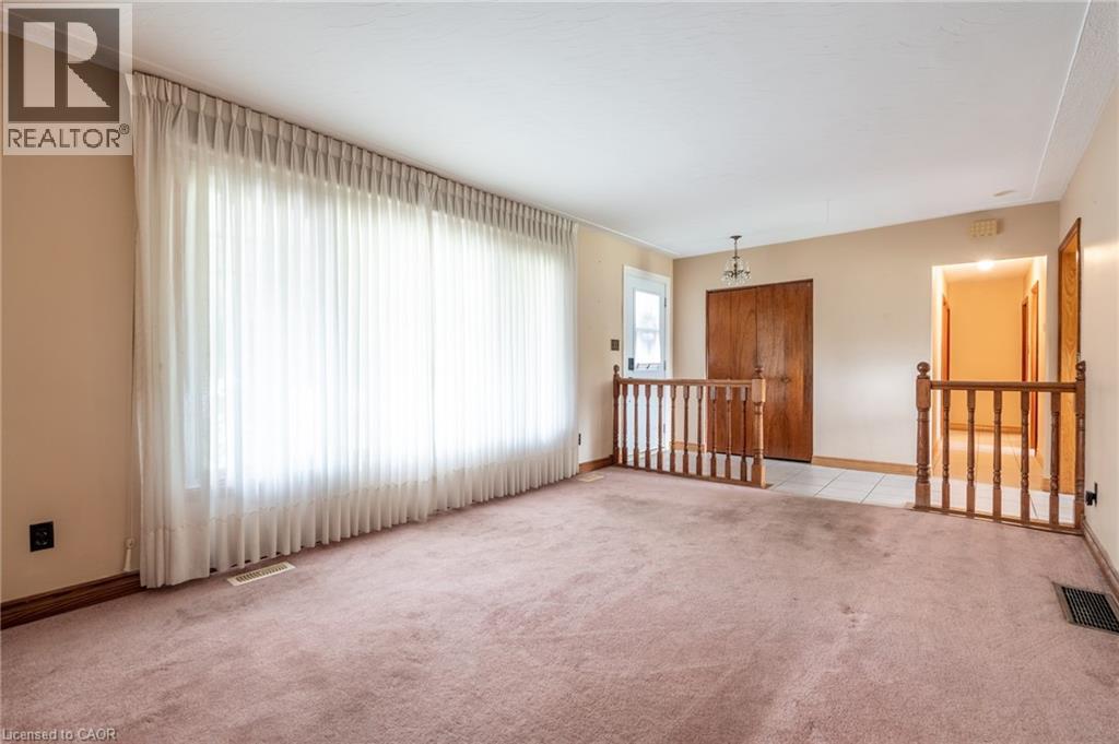 258 Jones Road, Stoney Creek, Ontario  L8E 5J5 - Photo 5 - 40773955