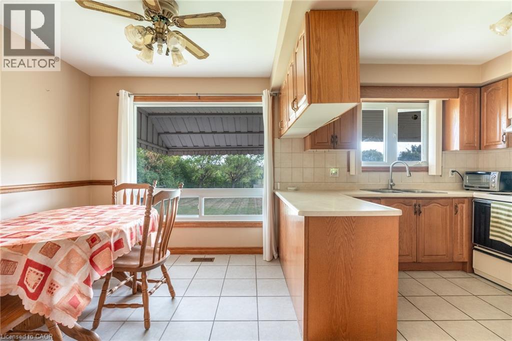 258 Jones Road, Stoney Creek, Ontario  L8E 5J5 - Photo 7 - 40773955