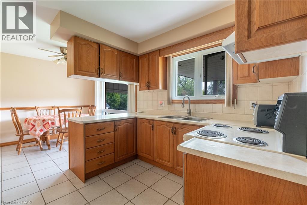 258 Jones Road, Stoney Creek, Ontario  L8E 5J5 - Photo 8 - 40773955