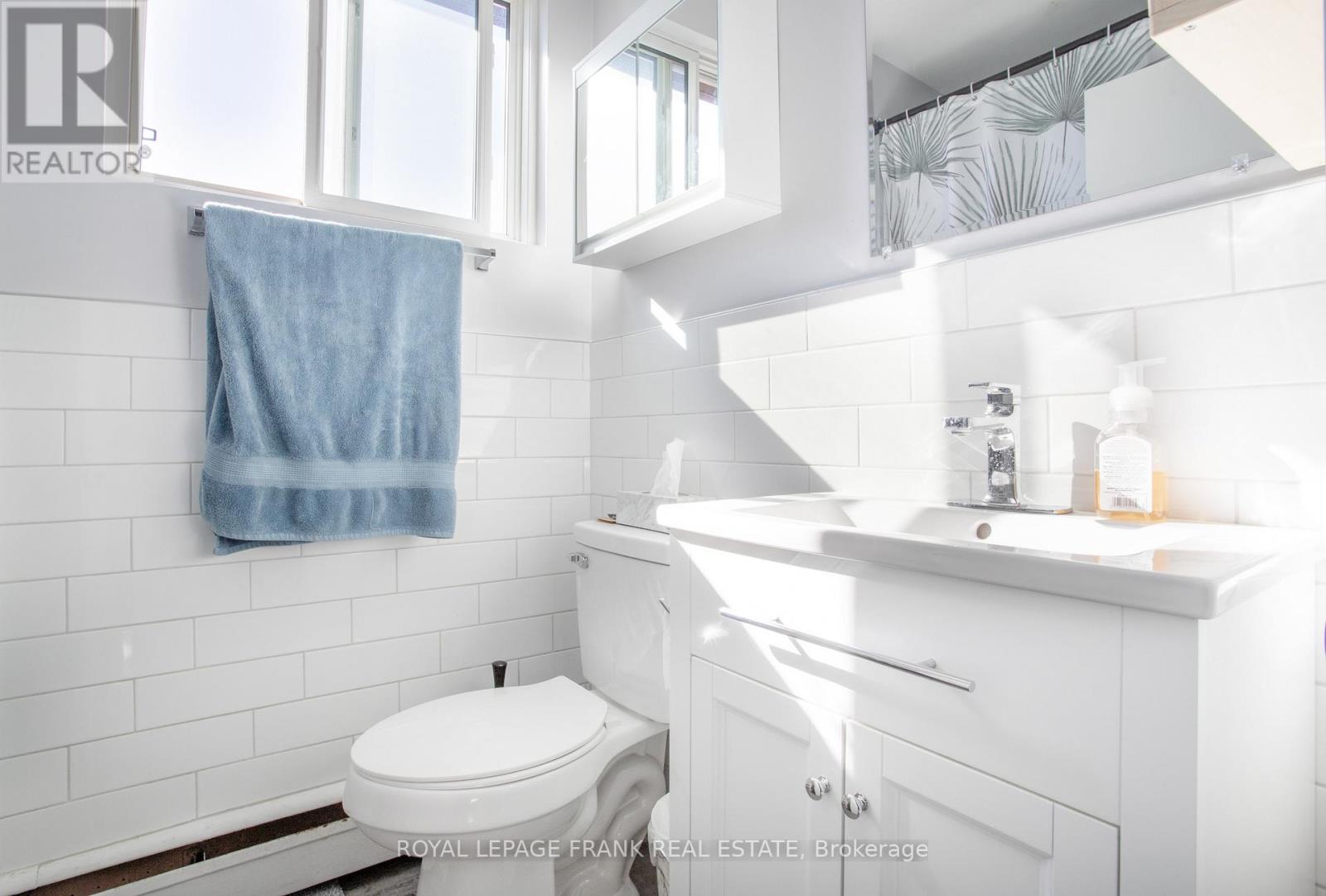 203 Oshawa Boulevard S, Oshawa, Ontario  L1H 5R6 - Photo 17 - E12433956