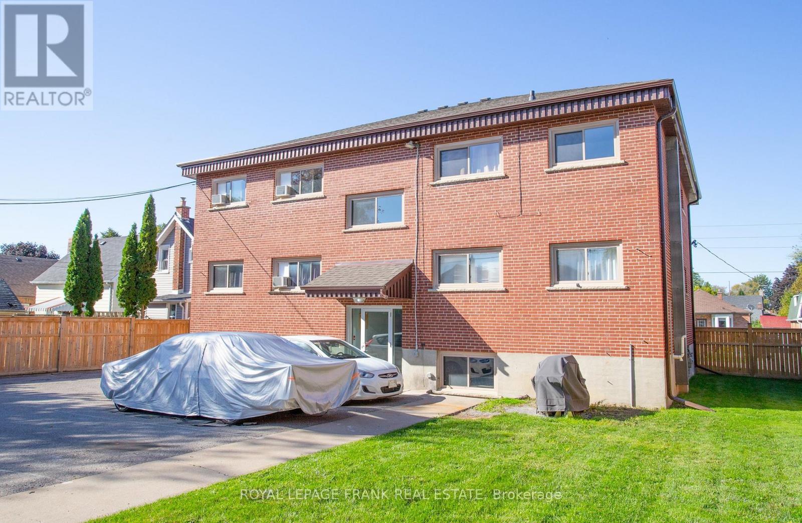 203 Oshawa Boulevard S, Oshawa, Ontario  L1H 5R6 - Photo 2 - E12433956