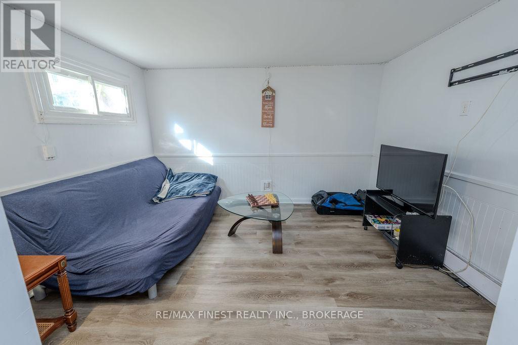 556 Brock Street, Kingston, Ontario  K7L 1V2 - Photo 25 - X12433989
