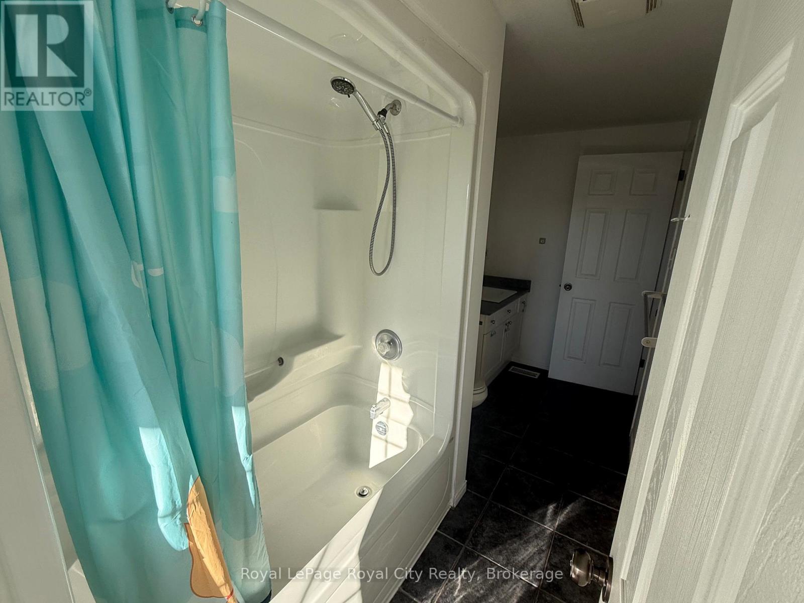 Upper - 115 Cedarvale Avenue, Guelph, Ontario  N1E 7K2 - Photo 19 - X12428542