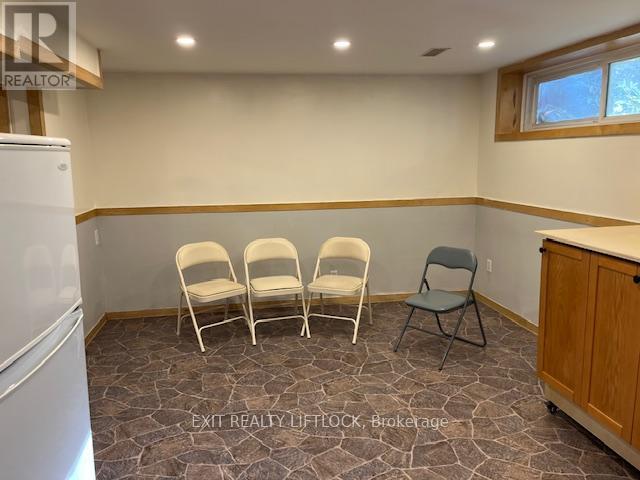 550 Raymond Street, Peterborough, Ontario  K9H 5N1 - Photo 8 - X12433929