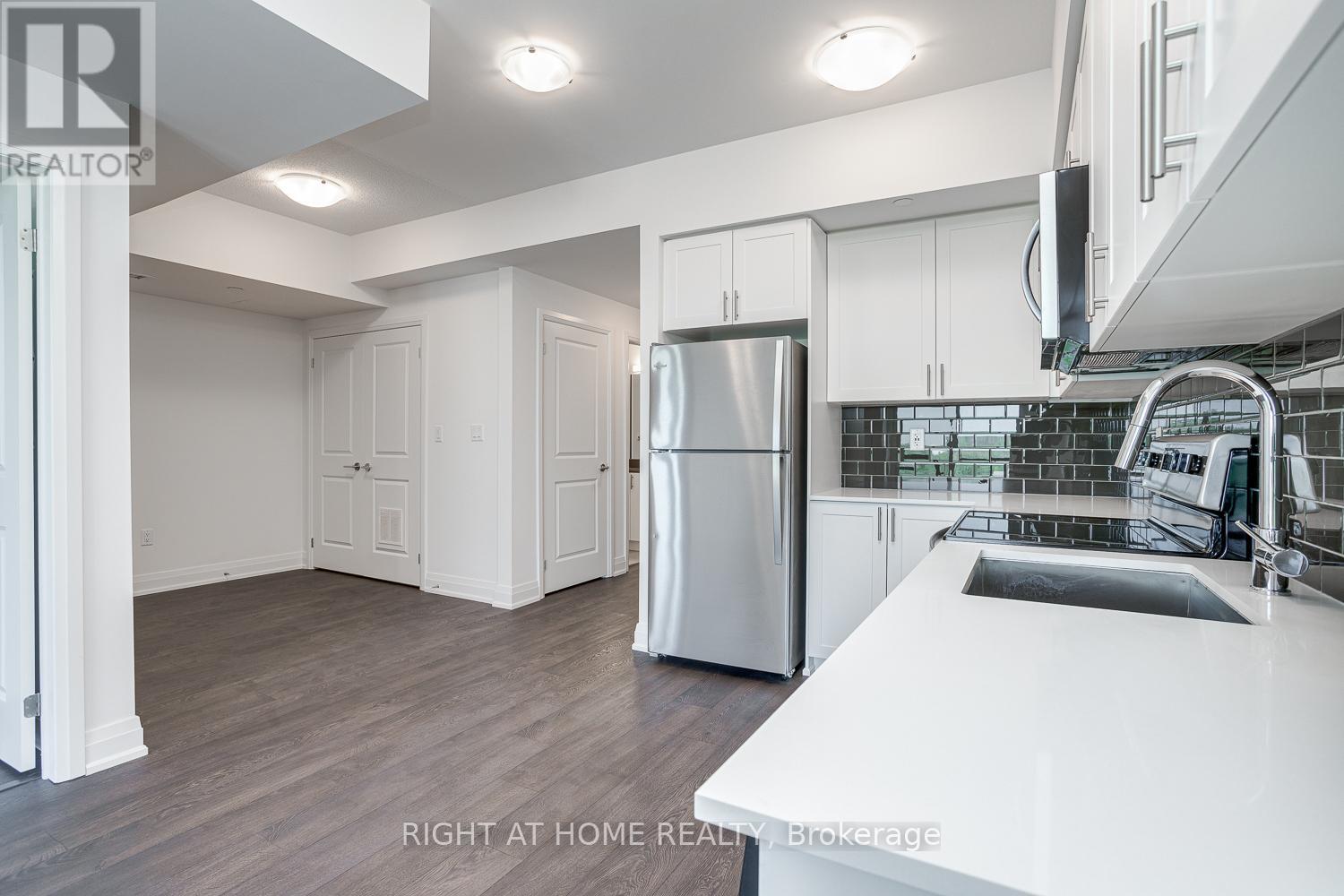 621 - 9700 Ninth Line, Markham, Ontario  L6B 1A8 - Photo 12 - N12433821