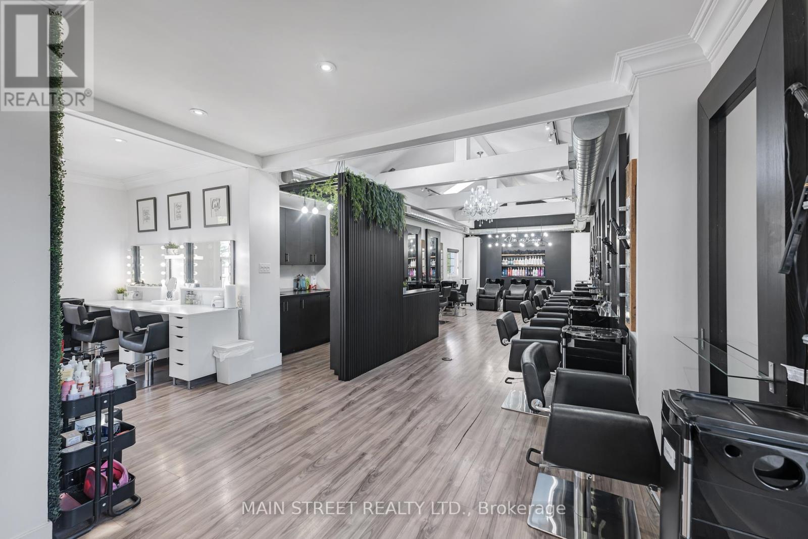 92 Holland Street W, Bradford West Gwillimbury, Ontario  L3Z 1R7 - Photo 11 - N12433854