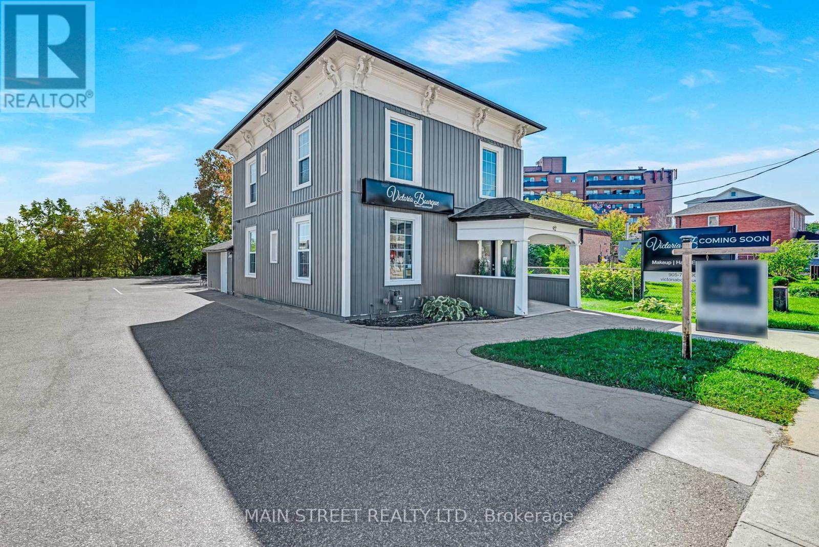 92 Holland Street W, Bradford West Gwillimbury, Ontario  L3Z 1R7 - Photo 3 - N12433854