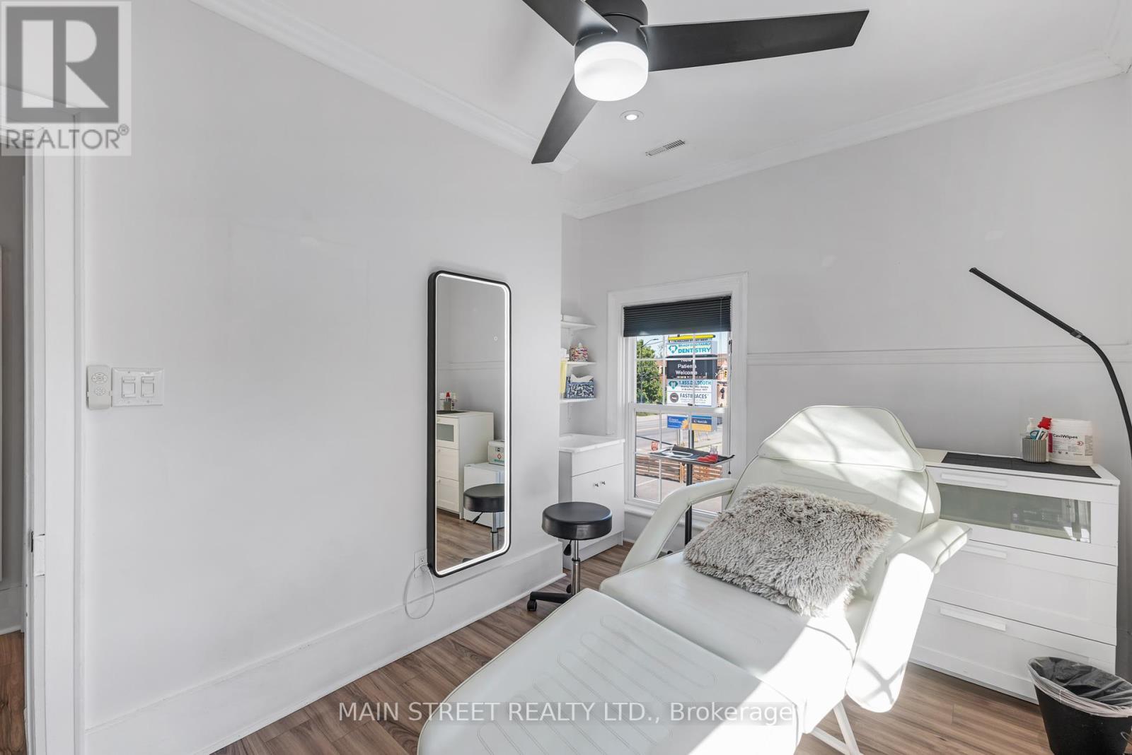 92 Holland Street W, Bradford West Gwillimbury, Ontario  L3Z 1R7 - Photo 34 - N12433854