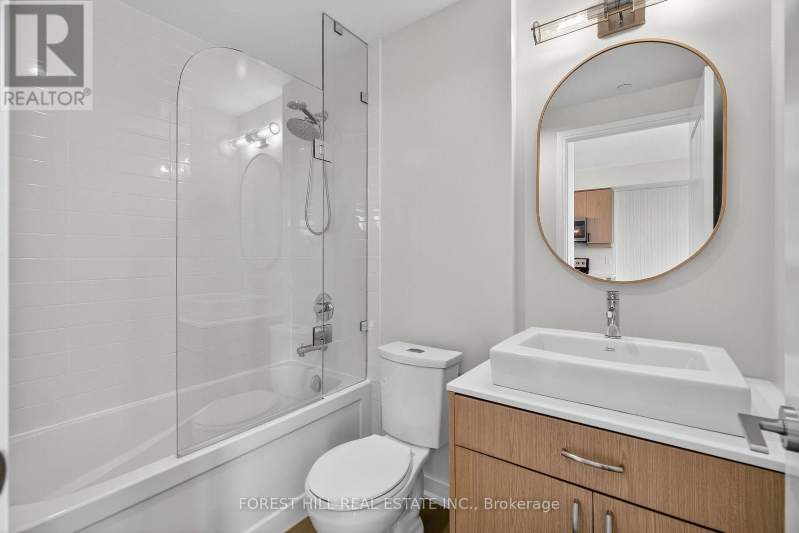 1603 - 9205 Yonge Street, Richmond Hill, Ontario  L4C 1V5 - Photo 25 - N12433860