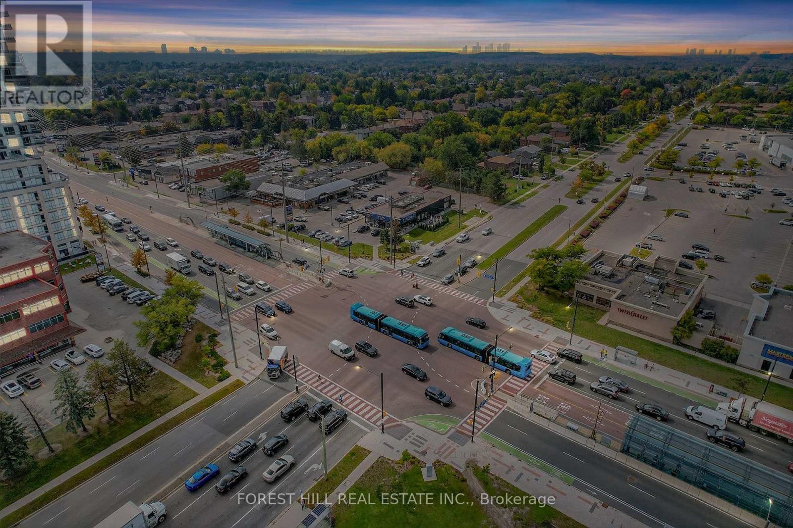 1603 - 9205 Yonge Street, Richmond Hill, Ontario  L4C 1V5 - Photo 42 - N12433860