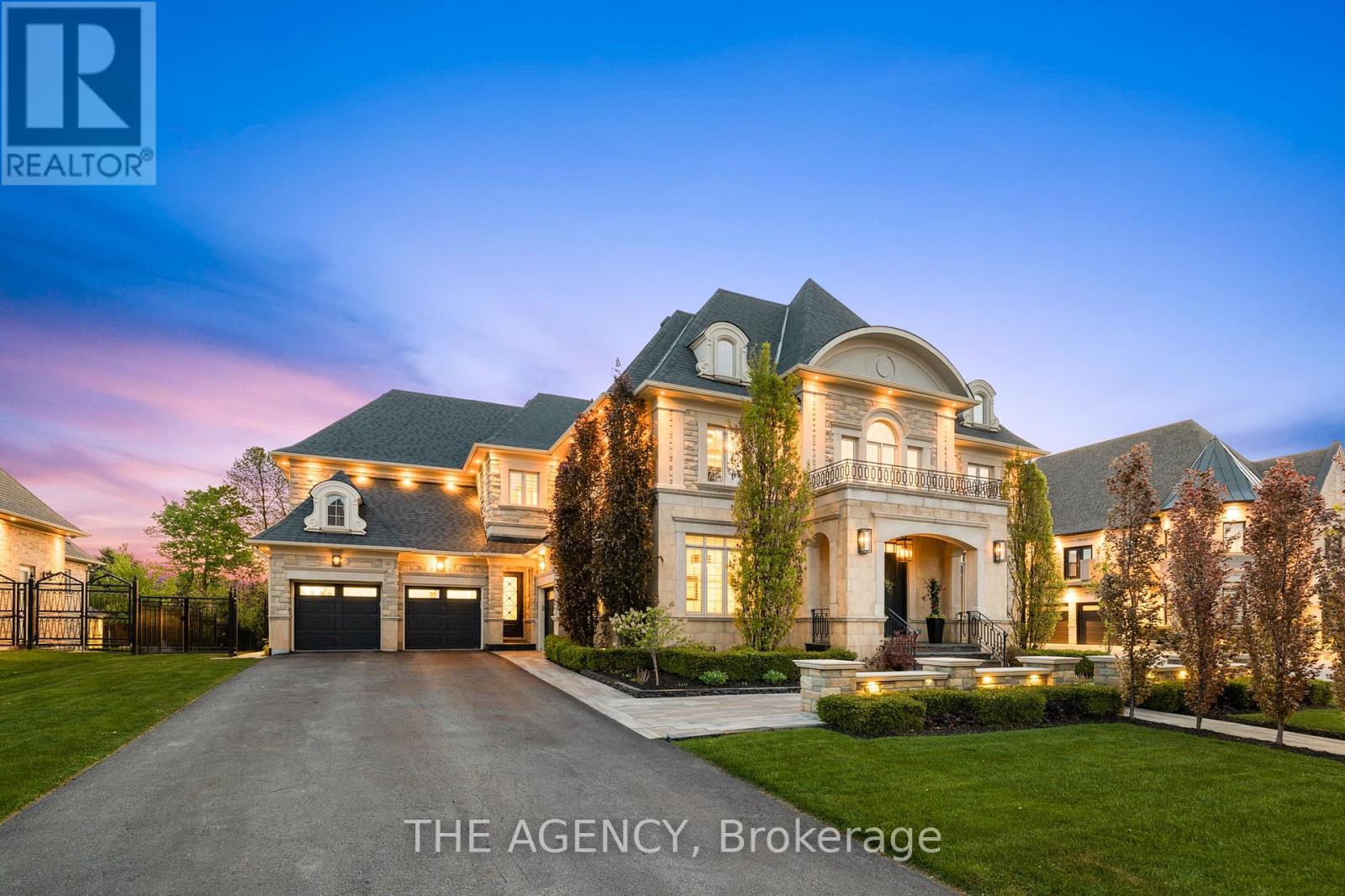 18 Westbrooke Boulevard, King, Ontario  L0G 1N0 - Photo 3 - N12433862