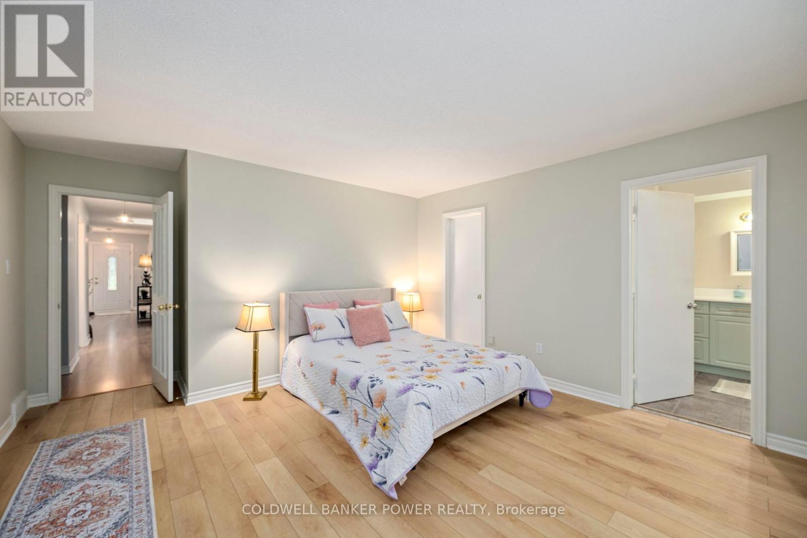 1031 Griffith Street, London South (South K), Ontario  N6K 3Y7 - Photo 11 - X12433892
